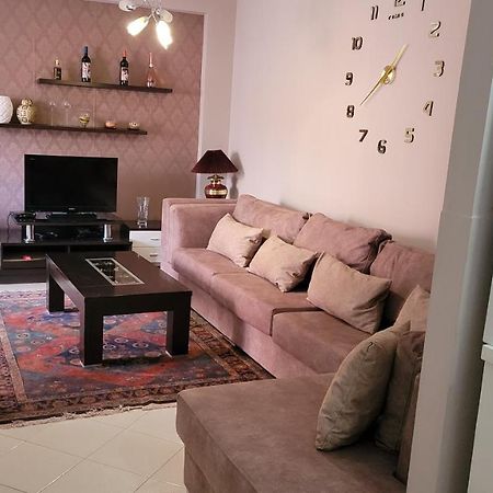 Charming Apartment Lushnje Экстерьер фото