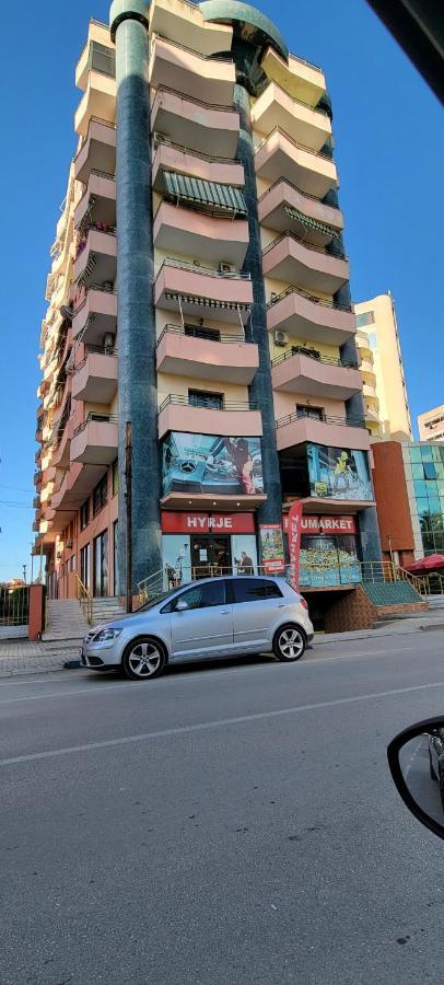 Charming Apartment Lushnje Экстерьер фото