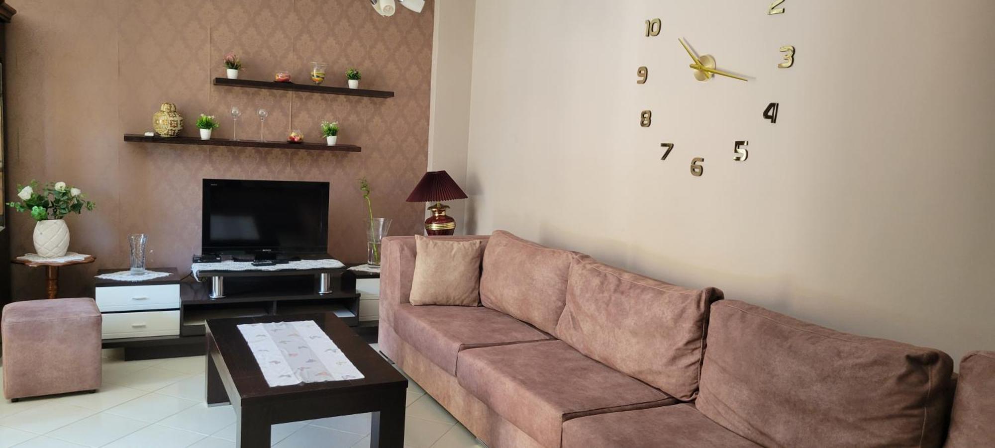 Charming Apartment Lushnje Экстерьер фото
